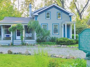 23925 Farmington Rd, Farmington, MI 48336