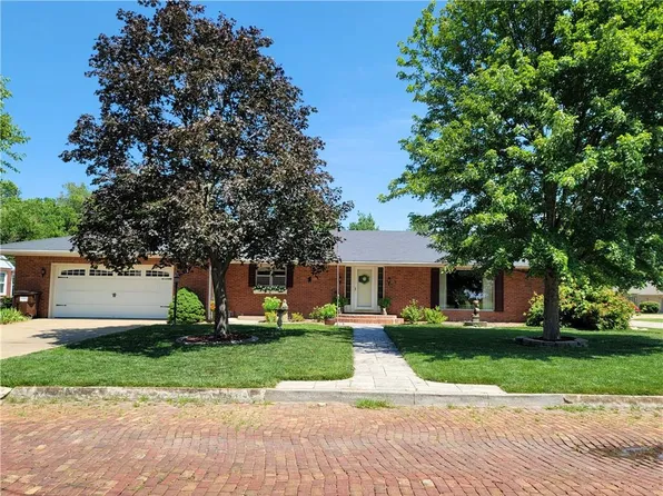 1223 S Burke St, Fort Scott, KS 66701