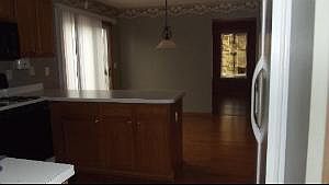 2nd image of 2075 Trafalgar Ct