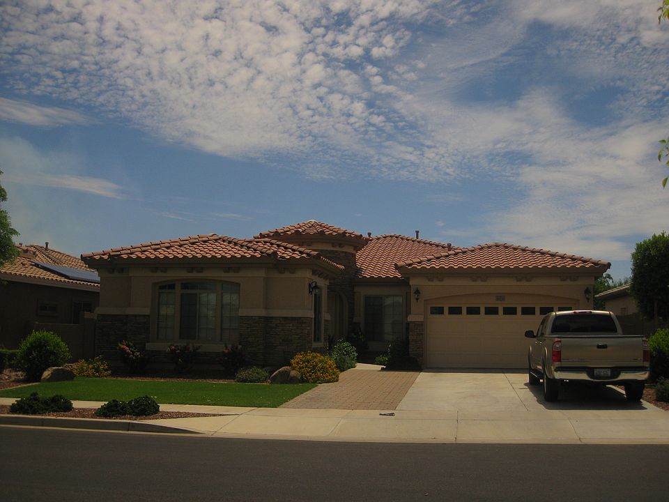 1st image of 19239 W Pasadena Ave