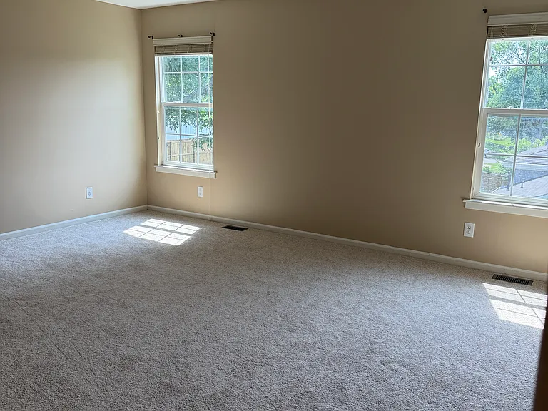 601 Prospect St — Photo 15