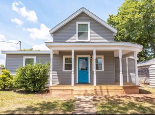 108 Virginia Ave, Chase City, VA 23924