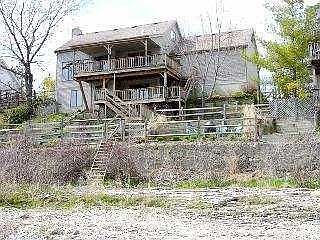 2nd image of 5685 River Rd