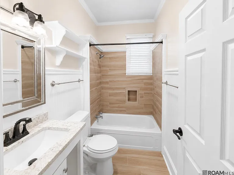1427 Stilt St — Photo 12