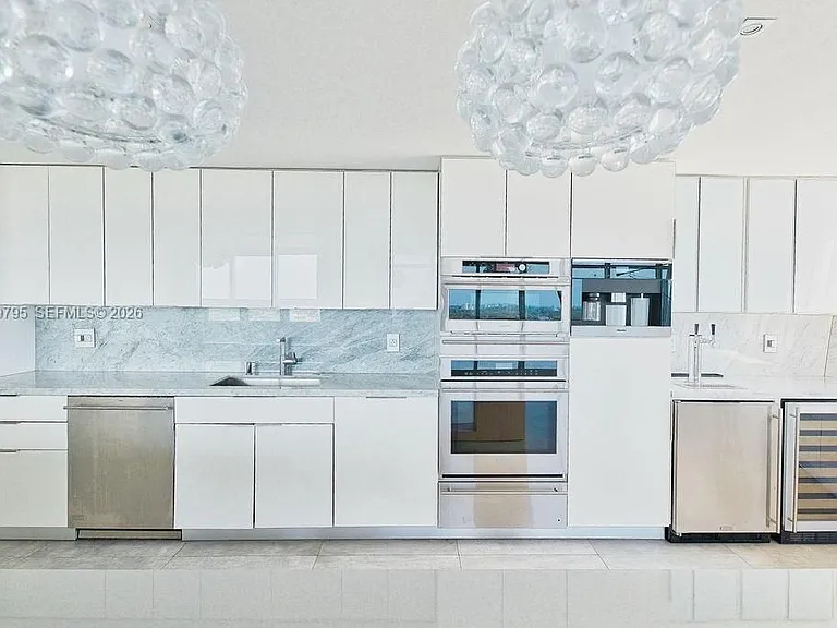 3250 NE 1st Ave #Penthouse 1115 — Photo 6