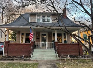 707 Cambridge Rd, Coshocton, OH 43812