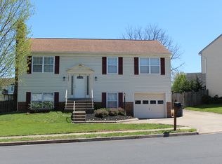 7633 Michelle Ct, Manassas, VA 20109
