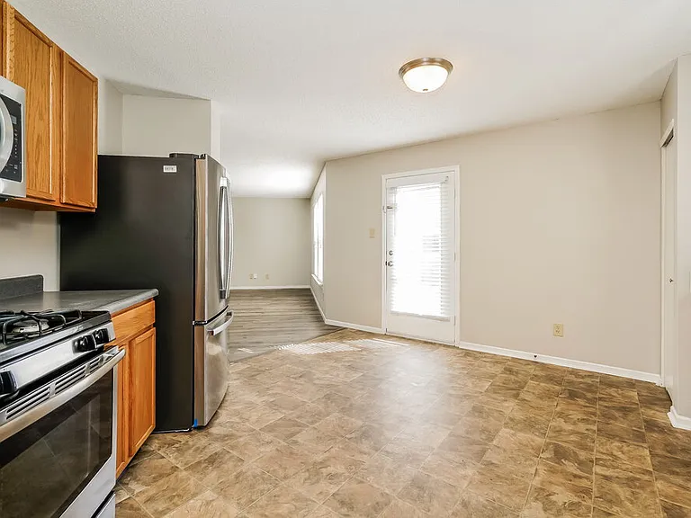 10841 Zimmerman Ln — Photo 9