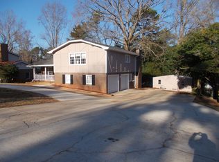 3880 Flakes Mill Rd, Decatur, GA 30034