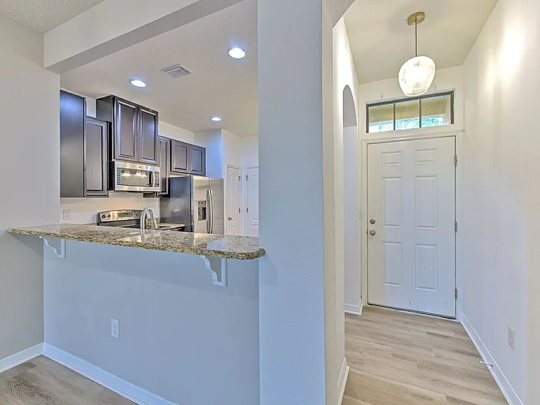 5116 Bay Isle Cir — Photo 6