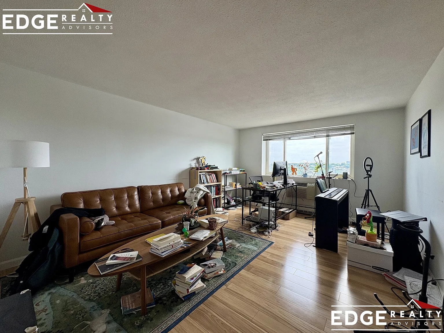 1 bed, 650 sqft, $3,000 — Photo 2
