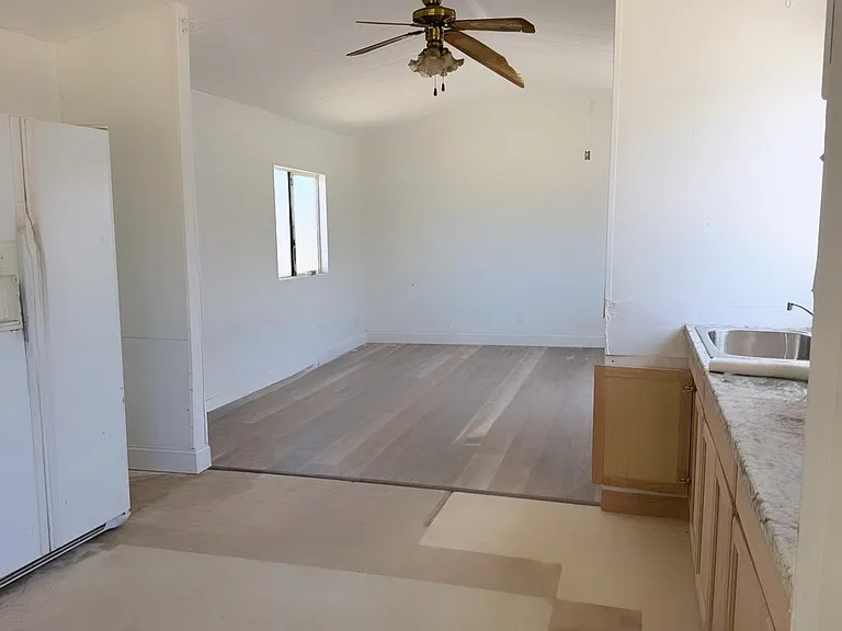 4110 Railroad Ave #A — Photo 1