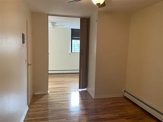 2 bed, 800 sqft, $2,122 — Photo 3
