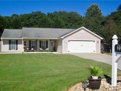 204 Tia Ct, Bethlehem, GA, 30620