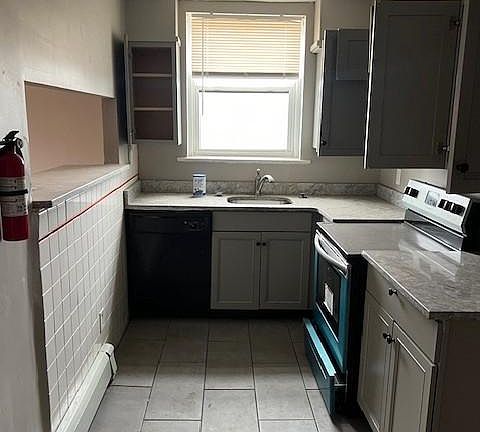 3rd image of 1101 Magee Ave