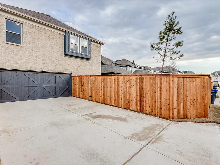 4516 Sovereignty Dr — Photo 25