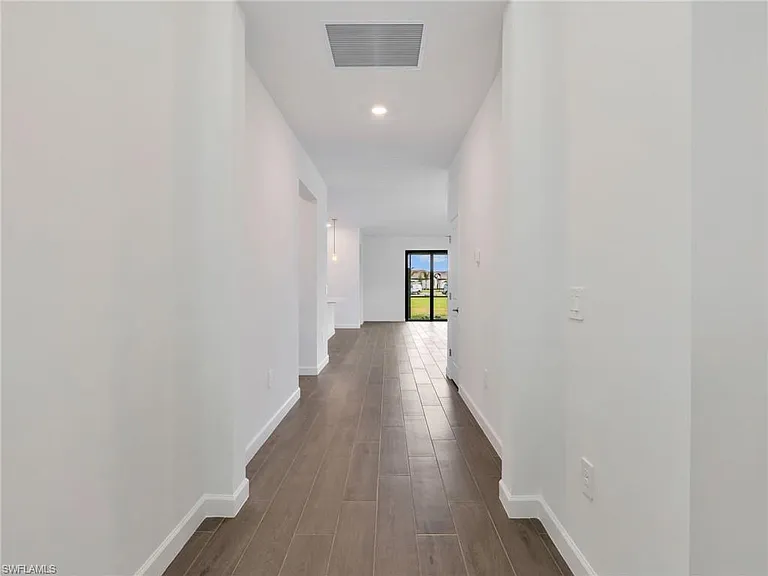 21110 Verawood Loop — Photo 3