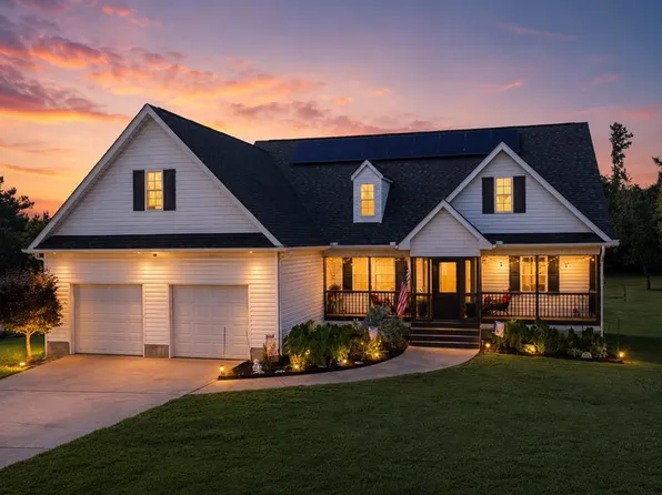 427 Olde Pucketts Ferry Rd, Greenwood, SC 29649