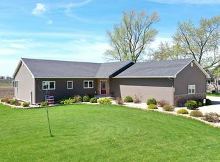 208 E Cloke St, Ashkum, IL 60911