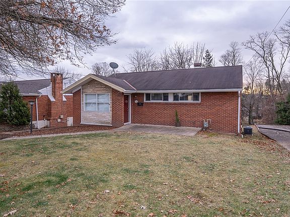 2nd image of 259 Kingston Dr