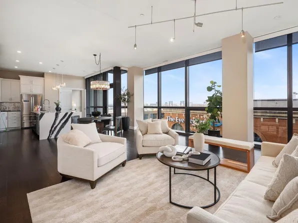 250 Spring St APT 724, Columbus, OH 43215