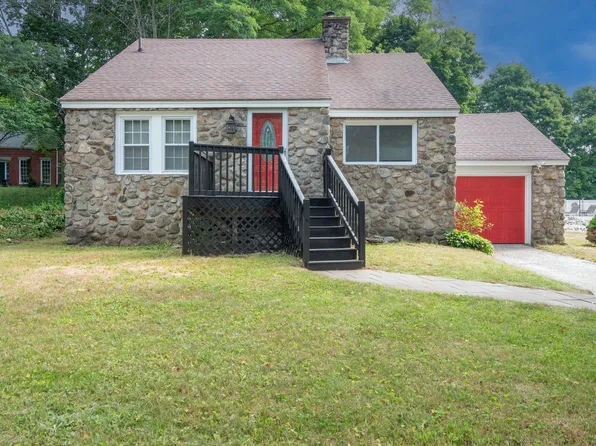 52 Ferry Road, Saco, ME 04072