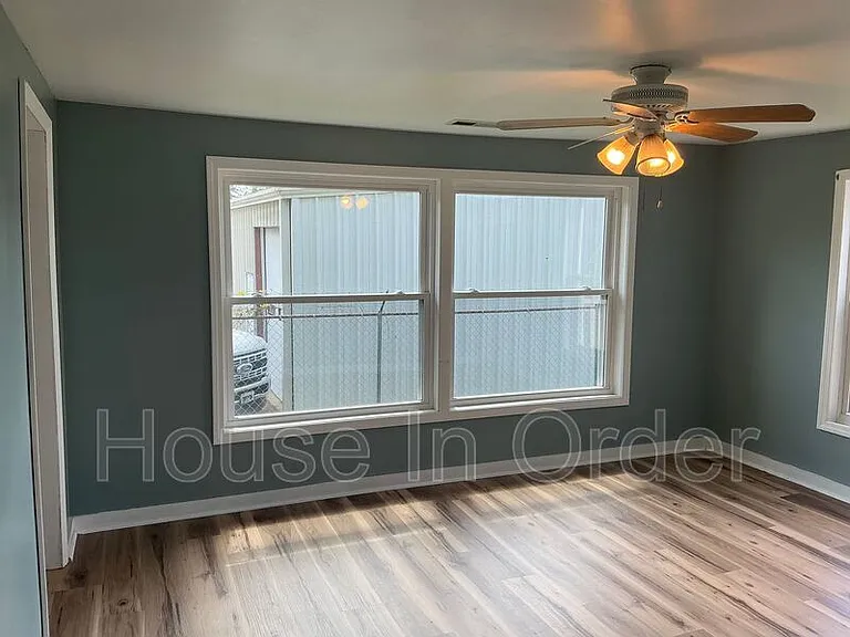 67 Madrid Ln — Photo 6