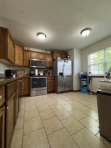 1010 Northpark Blvd Photo 1
