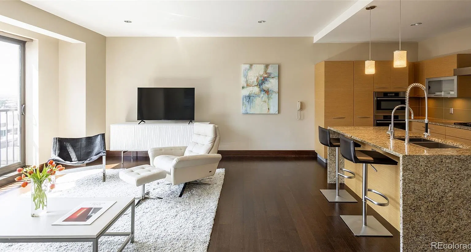 Four Seasons Private Residences — Photo 1