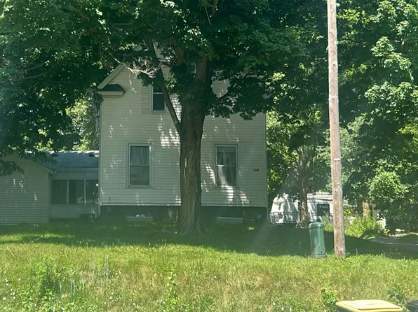 1160 S Main St, Kendallville, IN 46755