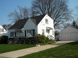 670 E Lake Ave, Barberton, OH