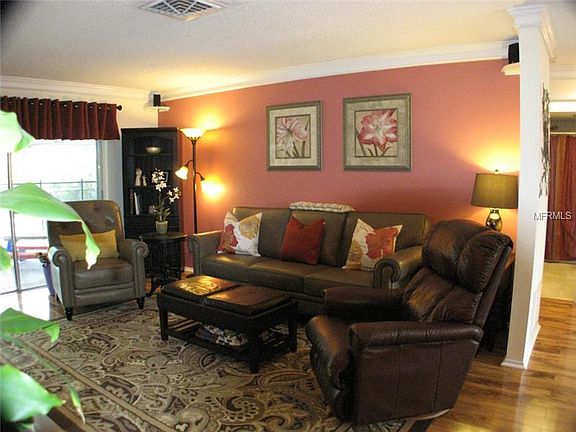 5th image of 2391 Moore Haven Dr W