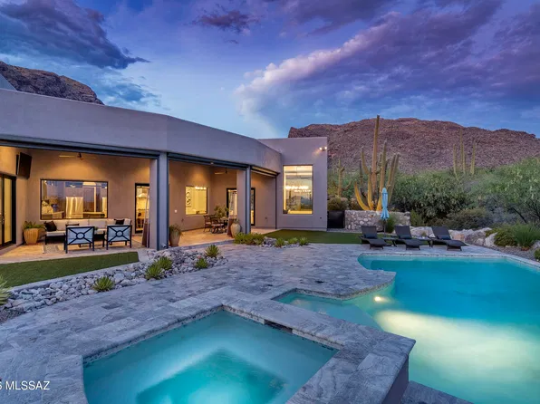 7993 N Pima Village Ct, Tucson, AZ 85718