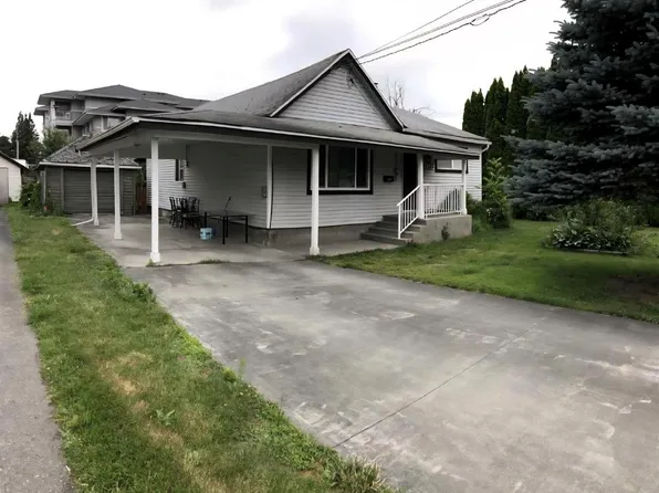 46249 2nd Ave, Chilliwack, BC V2P 1T1