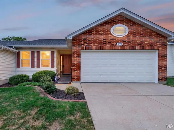 3220 Mehl Crossing Ct, Saint Louis, MO 63129