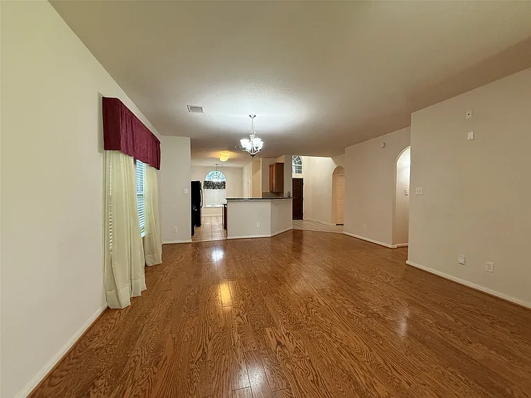 7323 Boerne Creek Dr — Photo 5