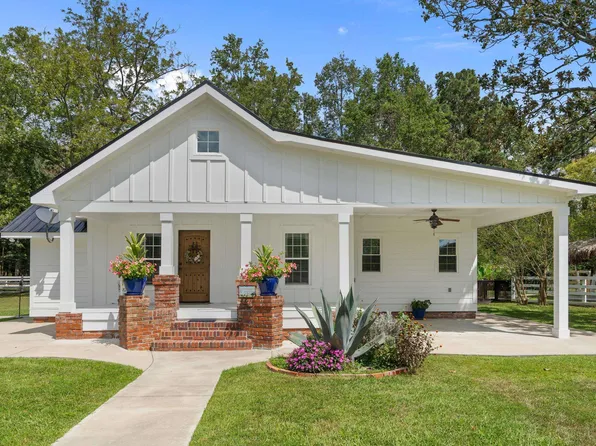 2323 Main St., Loris, SC 29569