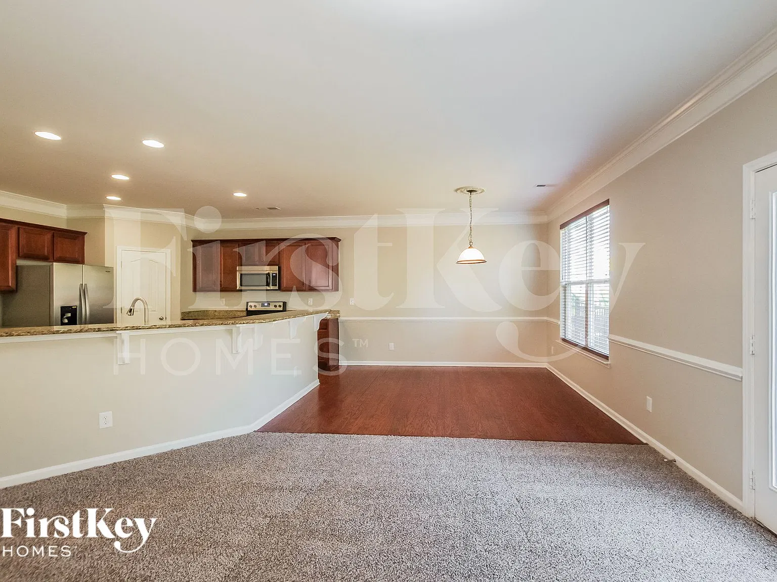 4 bed, 2.5 bath, 2857 sqft, $2,455 — Photo 2