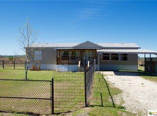 256 Cerro Vista Dr, San Marcos, TX 78666
