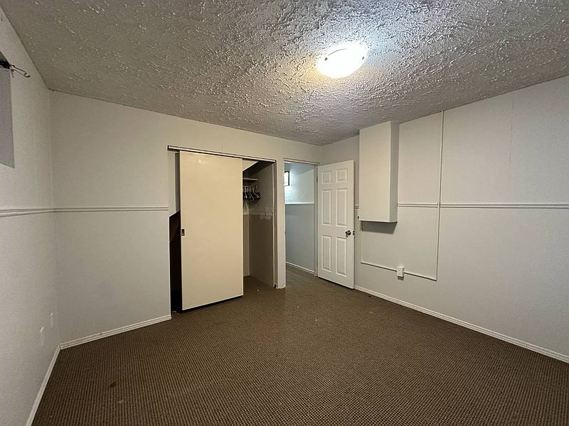Peterborough Apartment for rent - 5 Bedrooms — photo 4