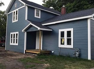 1078 2nd St, Muskegon, MI 49440