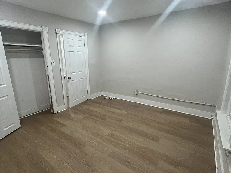 82 Mechanics Ave — Photo 14