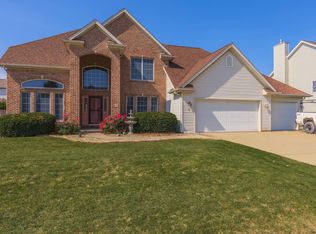 35 Paige Pl, Bloomington, IL