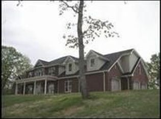 1021 Falcon Crest Dr, Seymour, TN 37865