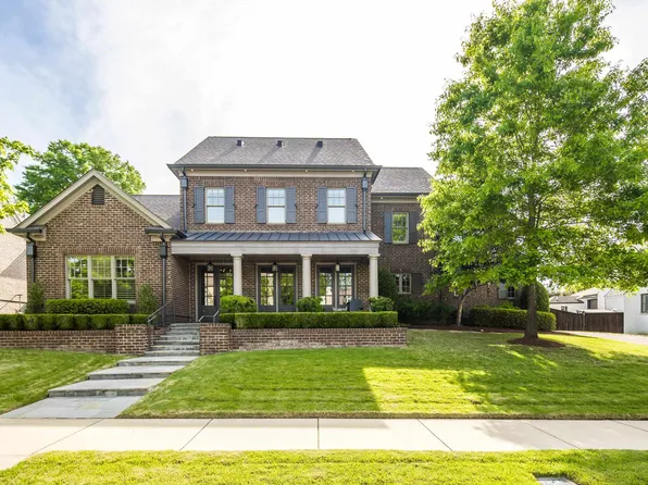 564 Winding Wood Cir W, Collierville, TN 38017
