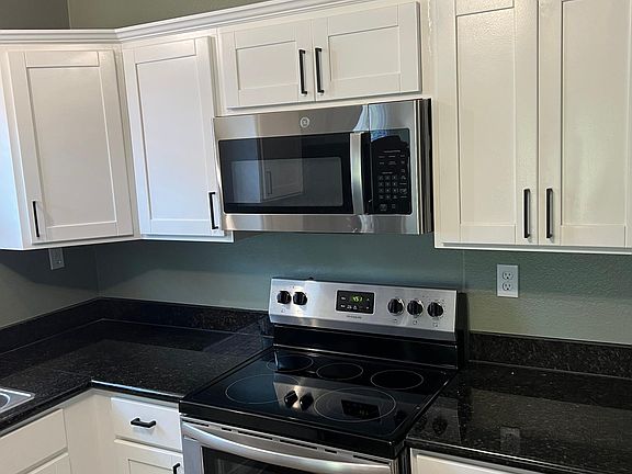 5th image of 2419 Feliciana St #B