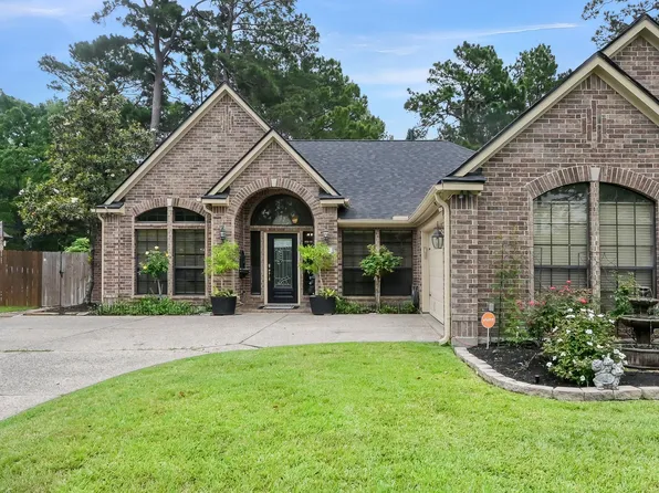 28 Stanford Ct, Montgomery, TX 77356