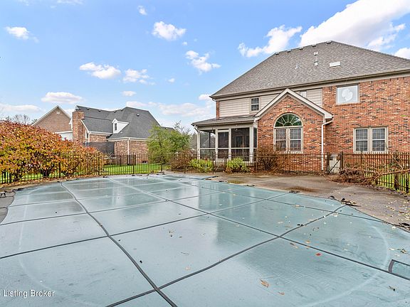 3rd image of 3607 Glenfield Ct