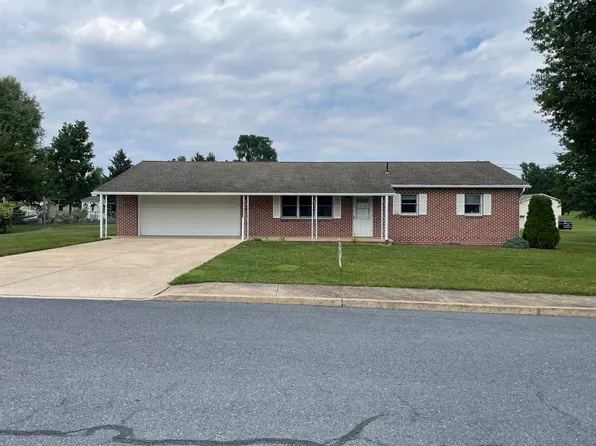 857 E Louther St, Carlisle, PA 17013