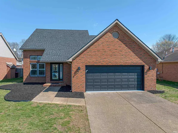 3600 Carmona Dr, Newburgh, IN 47630